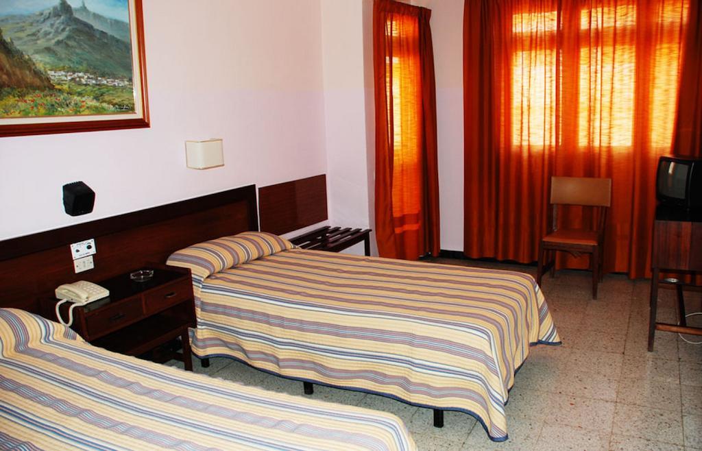 Hotel Olympia Las Palmas de Gran Canaria Quarto foto
